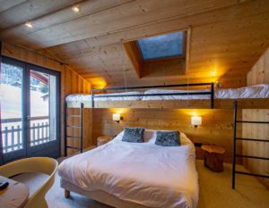 chalet-montagne-haute-savoie-rhodos-chambre-mont-blanc-n1-900px